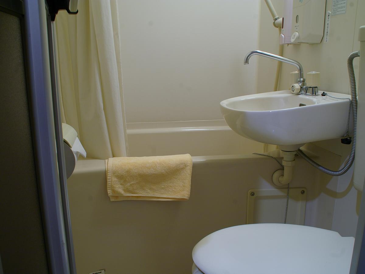Business Hotel Sakigake Honkan Himeji Bagian luar foto
